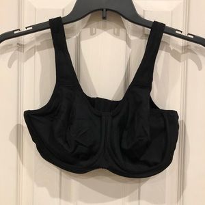 Womens underwire high impact sports bra